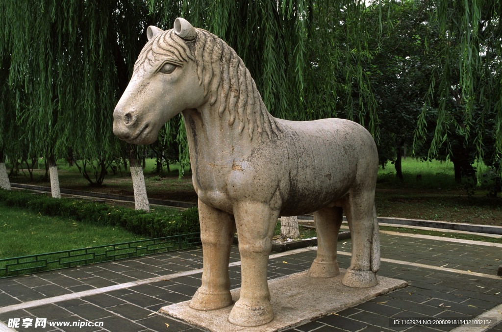 马雕刻
