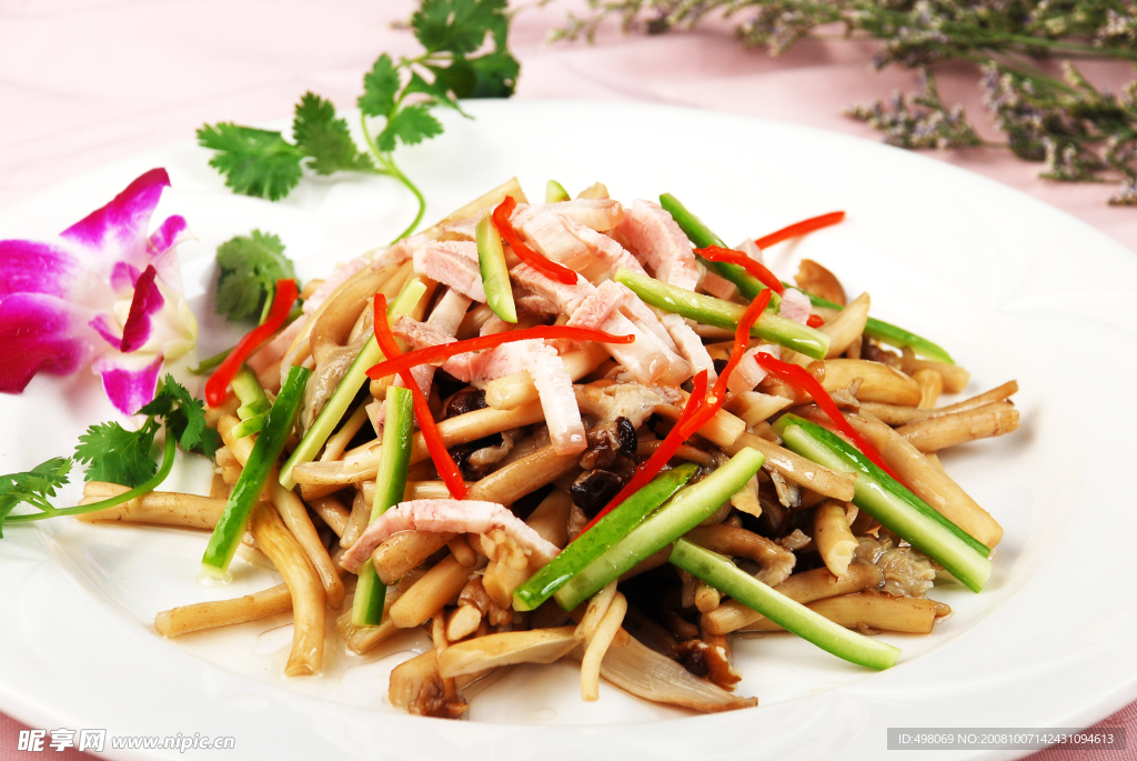 茶树菇小炒