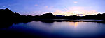夕下湖水