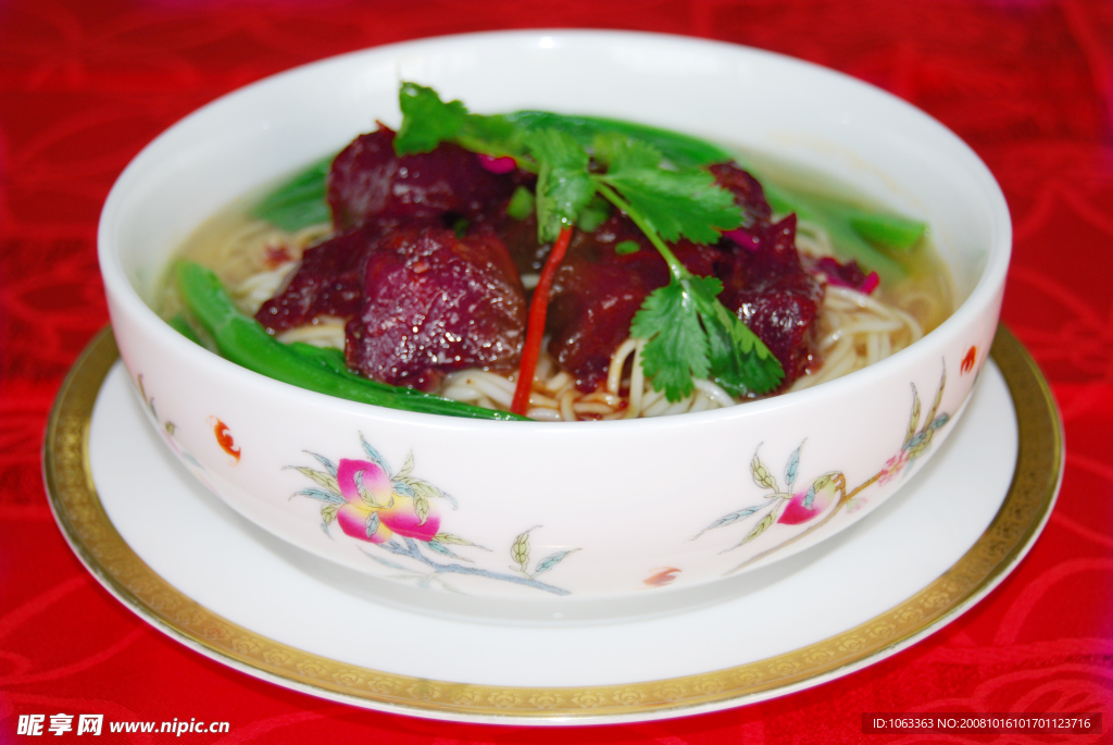 红烧牛腩面