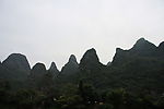 小河流水