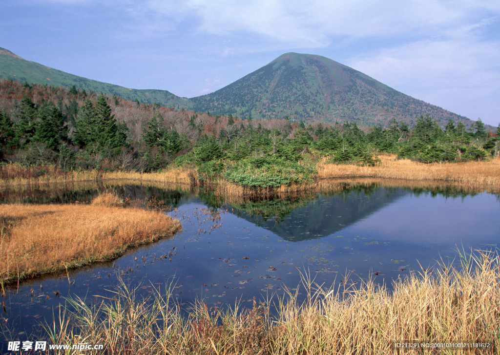 山水剪影