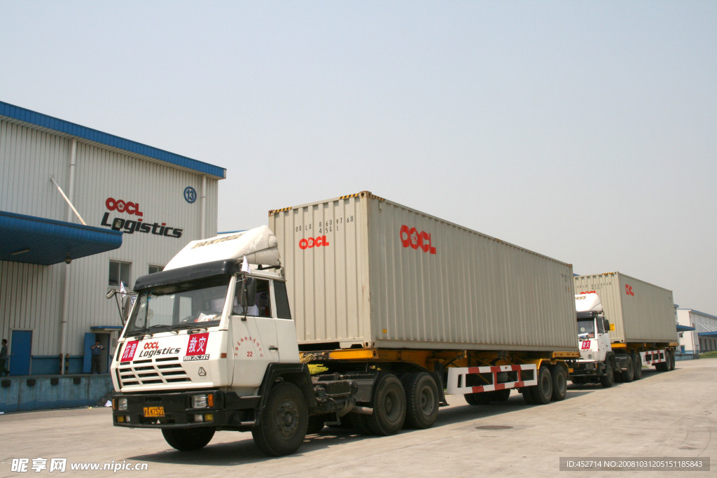 货车