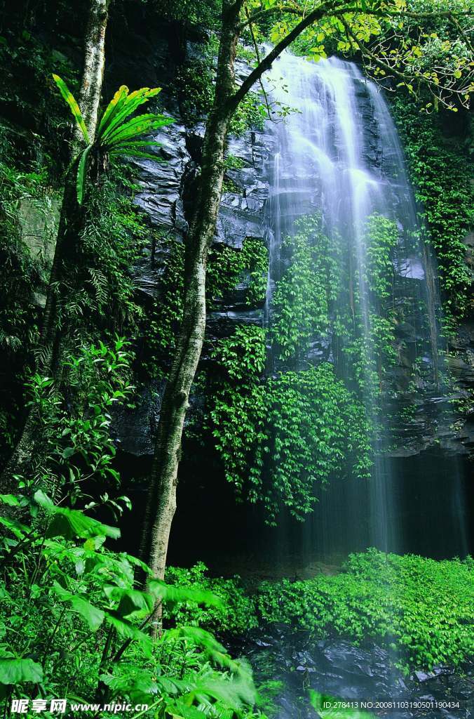 秀丽山水 瀑布美景 山涧溪流