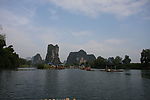 小河流水