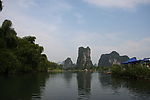 小河流水