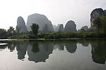小河流水