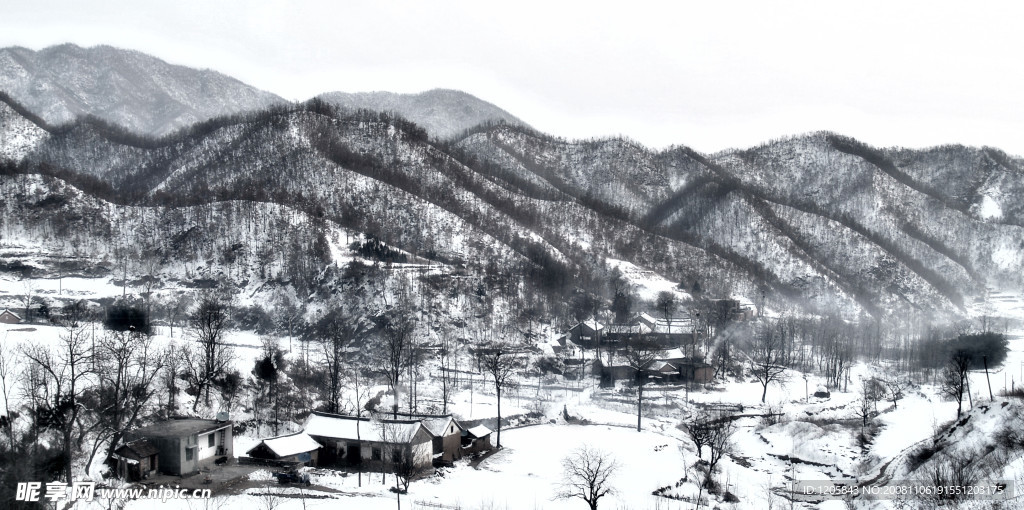 雪后的小村庄