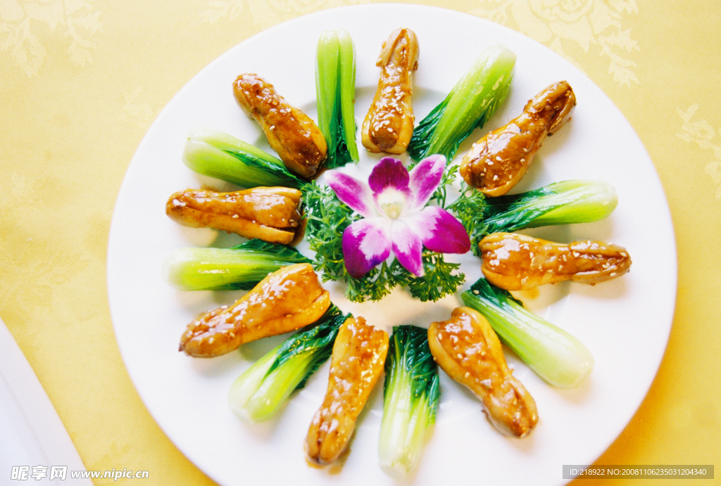 鲍汁鲜菇