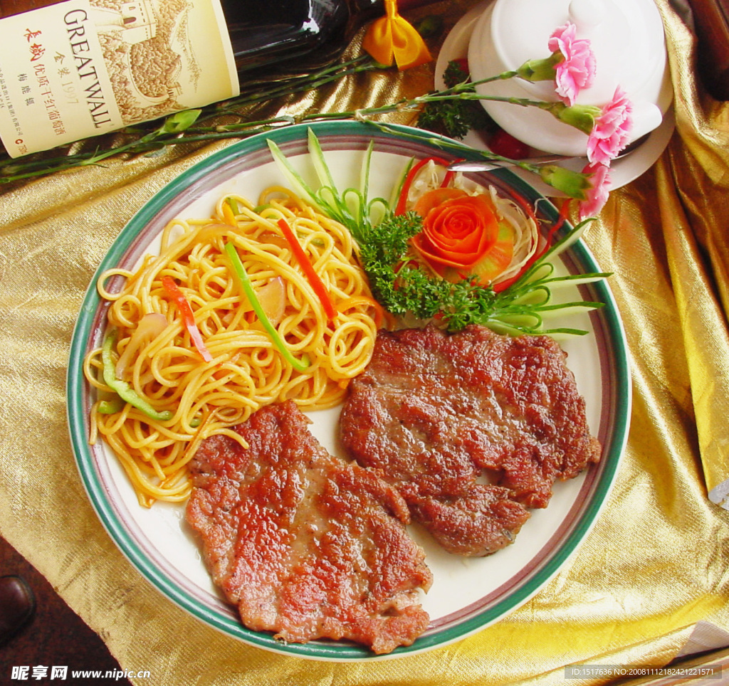 肉扒拼意大利粉