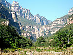 石板岩的山