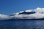 雪山和湖泊
