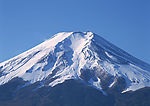 雪顶山脉景观图片