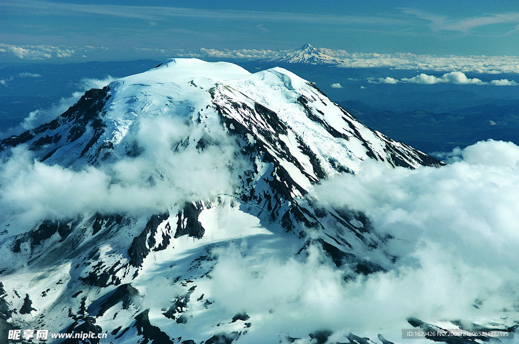 云海群峰