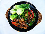 尖椒鸡杂煲仔饭