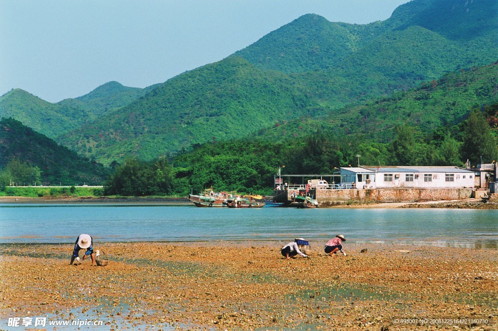 山间乡村