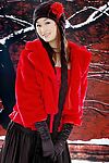红衣女孩