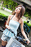 台湾网络人气美女果子MM清凉淡蓝夏装