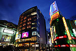 新宿车站的黄昏