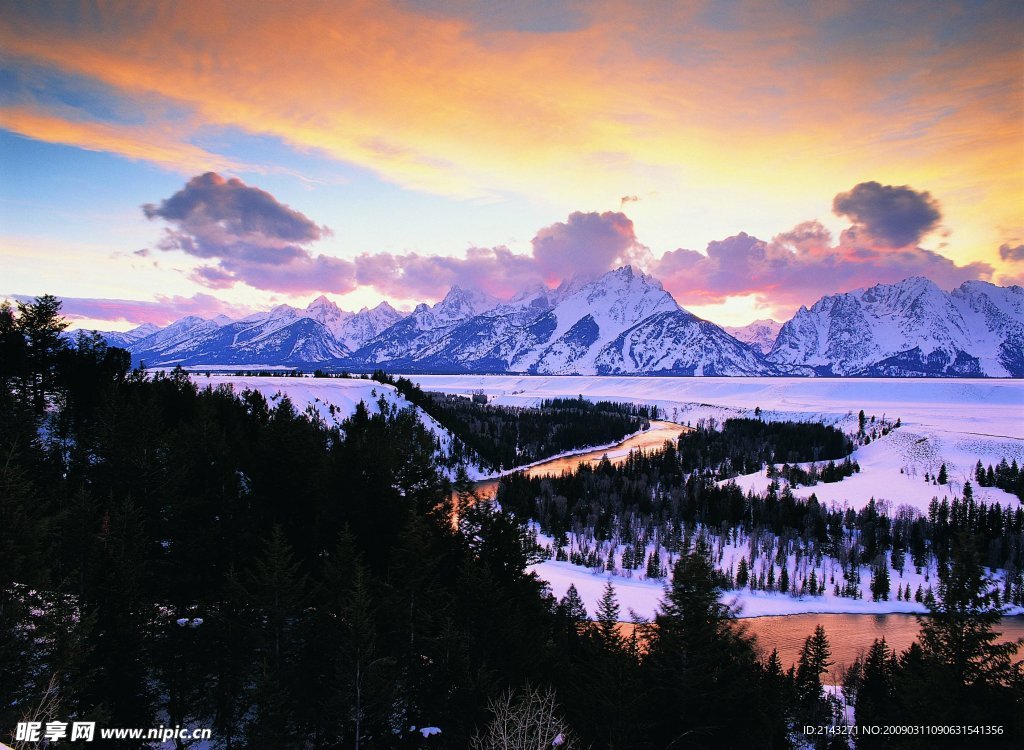雪山图