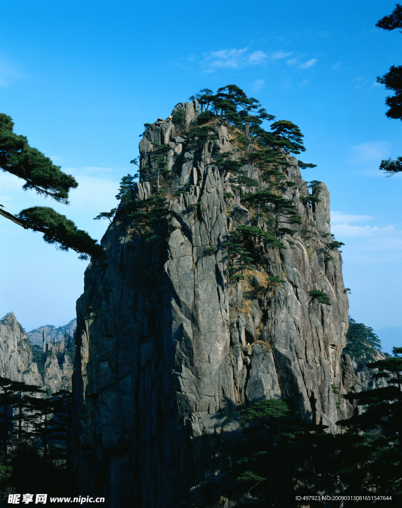 岩山