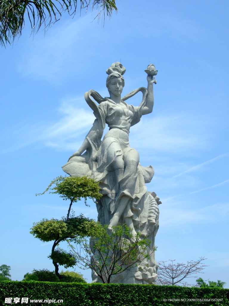 雕像
