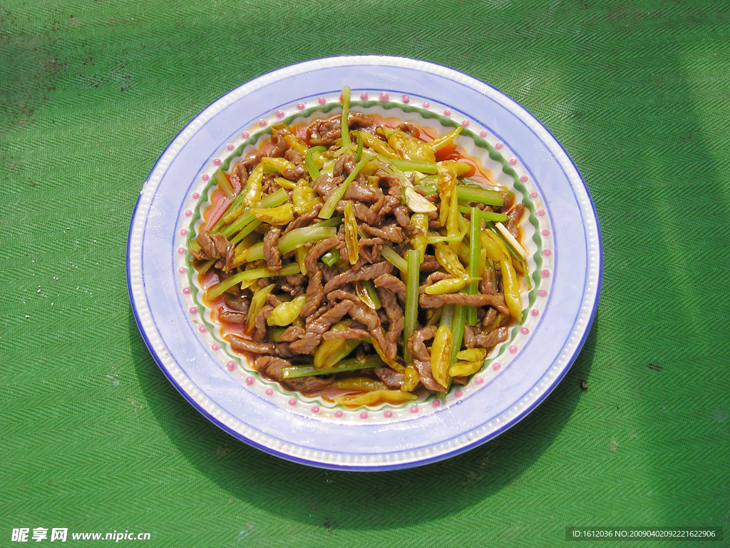 小炒牛肉