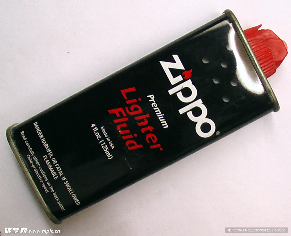 芝宝油（zippo）