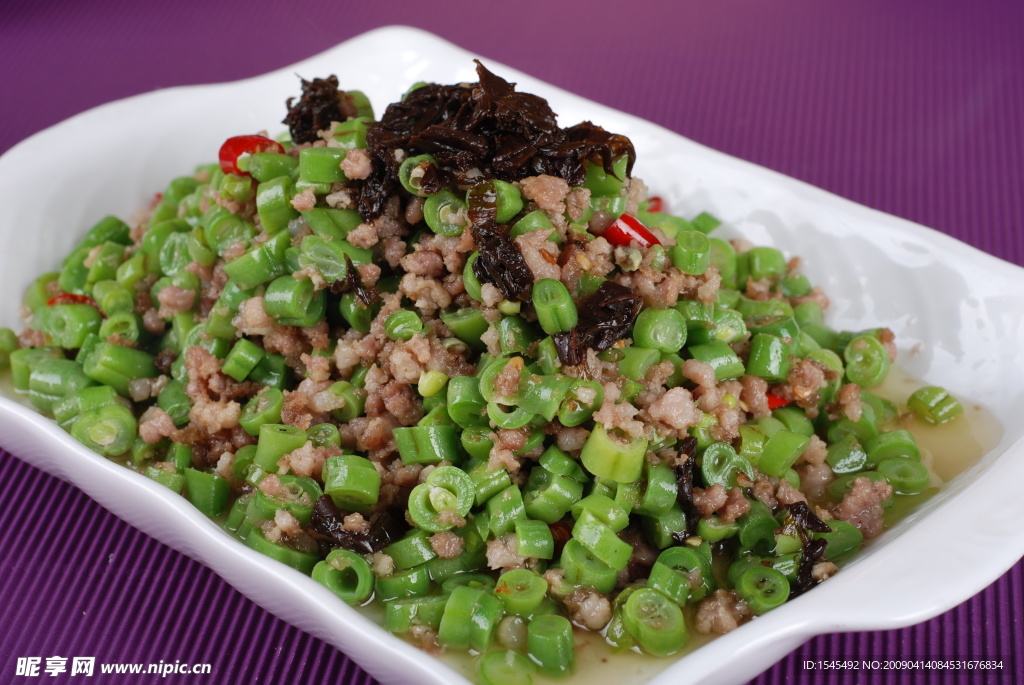 豆角炒肉末