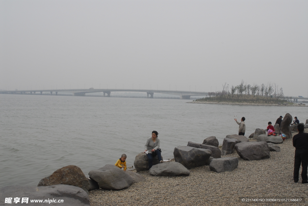 蚌埠龙湖大桥