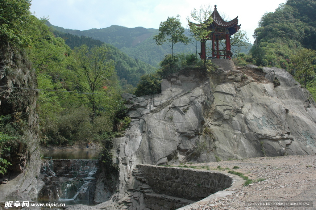 石上亭