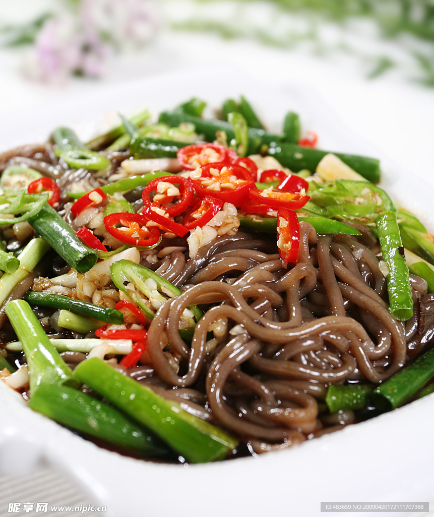 酸辣蕨根粉