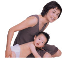 蒋雯莉和婴儿