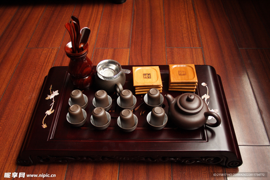 经典陶瓷茶具