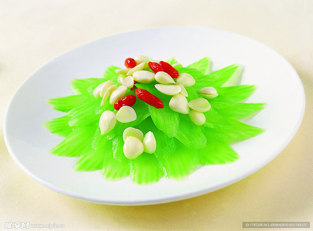 杏仁西芹