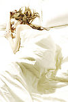 臥室睡眠美女