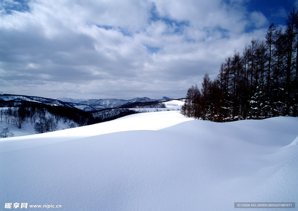 雪山
