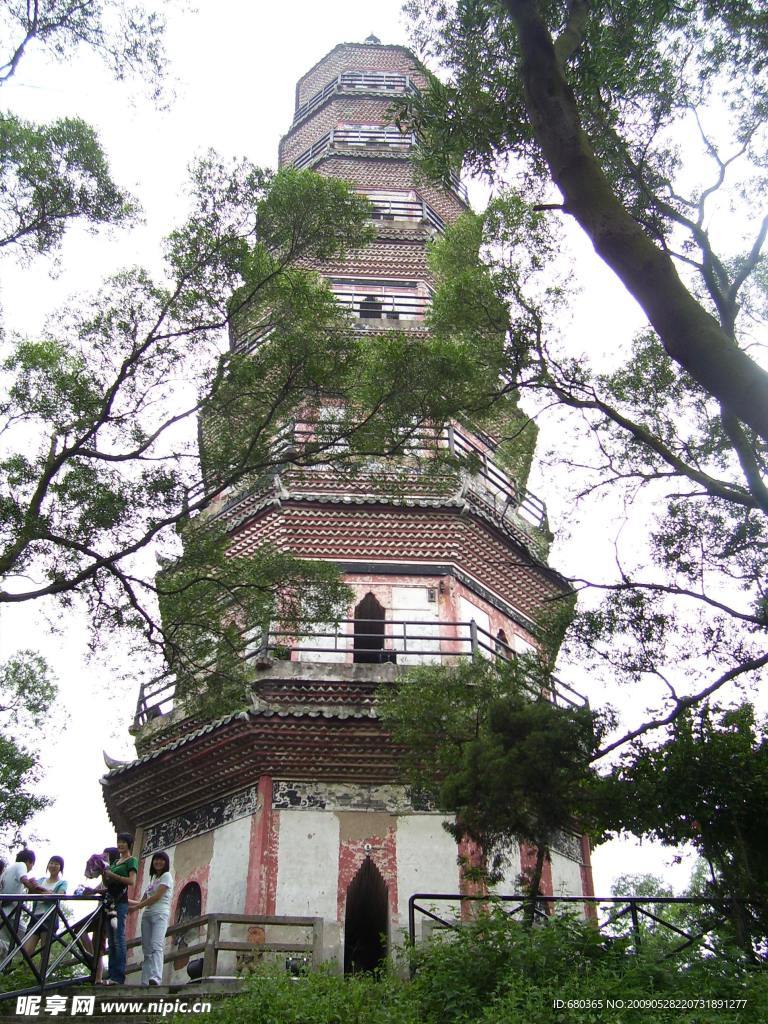 顺德顺峰山公园神步塔