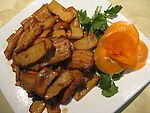 百灵菇炒咸肉