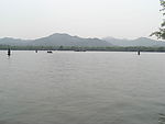 西湖湖面