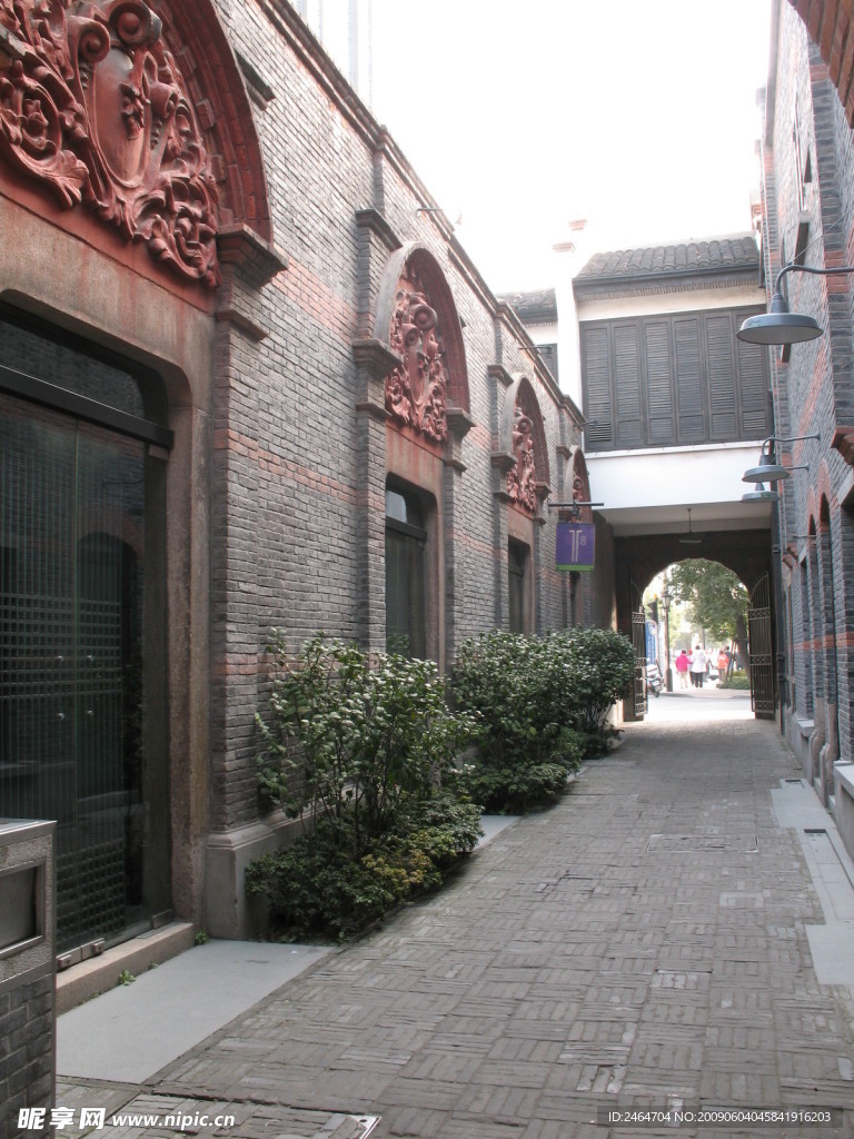 有老上海风情的弄堂