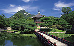 韩国景福宫的香远亭