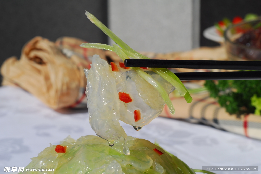 凉拌海蜇