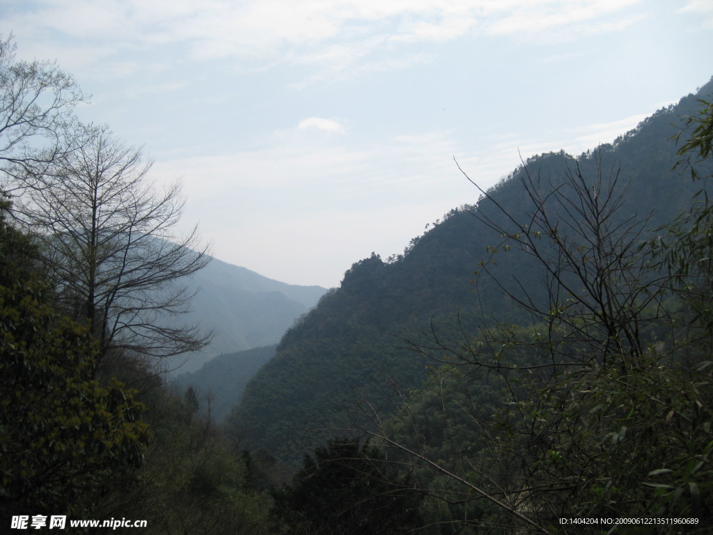 层层山峰
