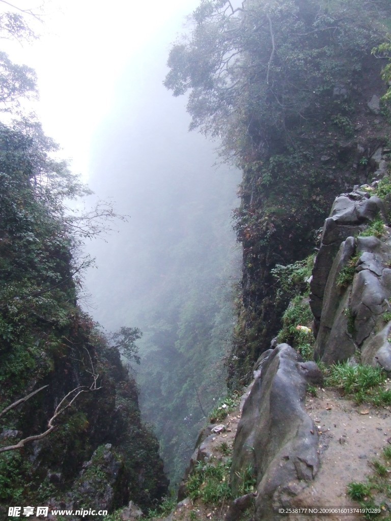峨眉山风光