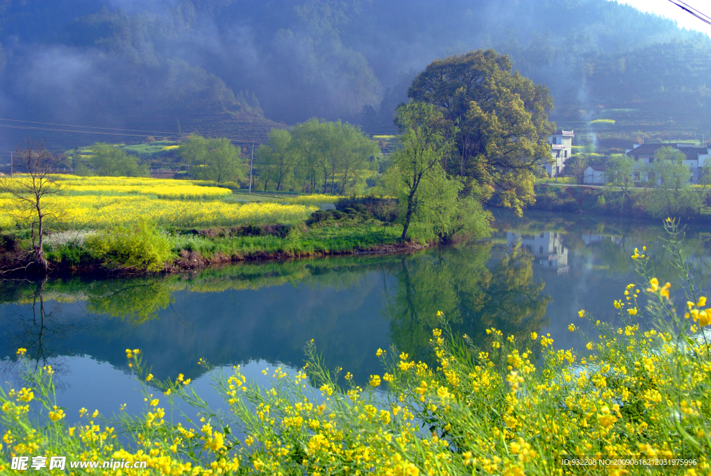 溪边春景3