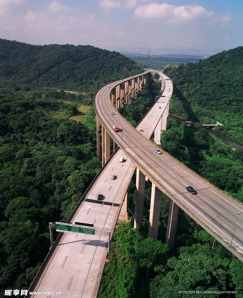通向圣保罗的高速公路