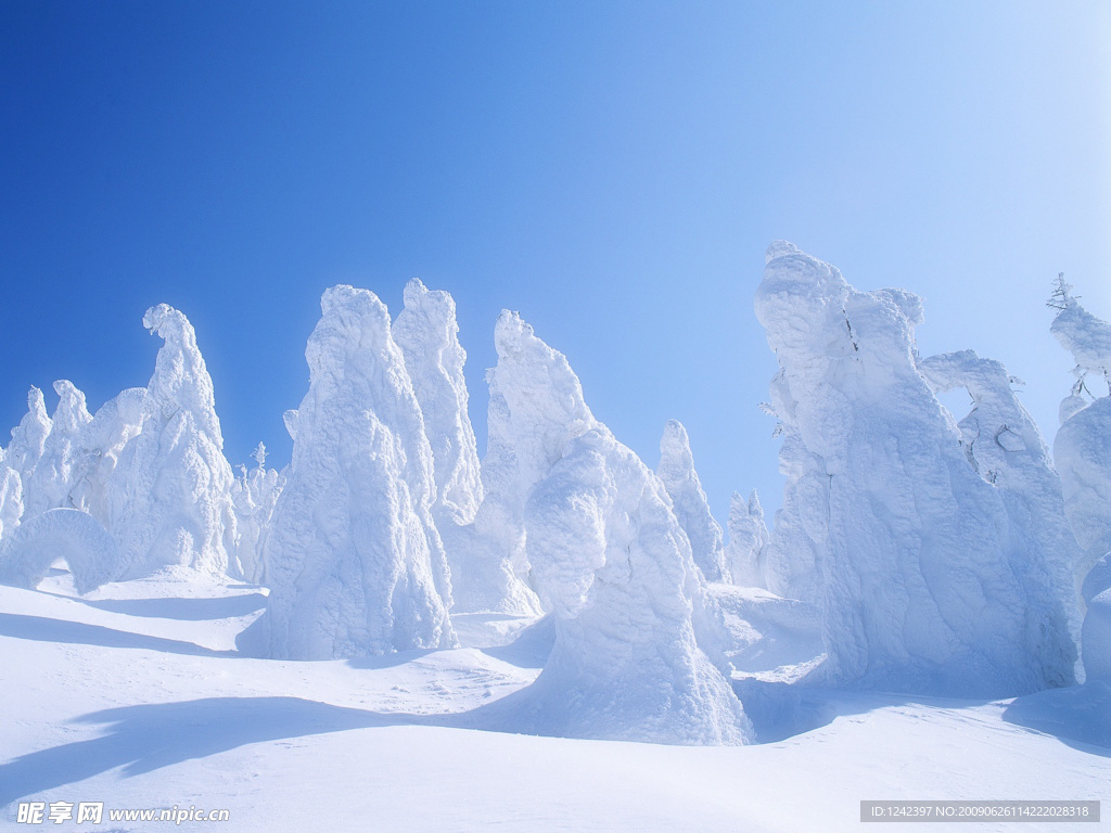 美丽雪山