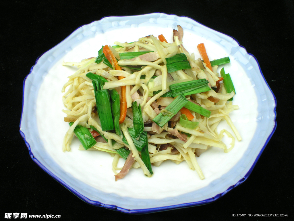 方竹炒腊肉