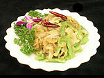 炝拌蛰丝贡菜